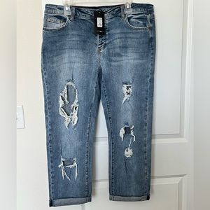 NWT FashionNova “So Over You Boyfriend” Jeans - Light Wash - size 15